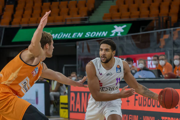 每位球员都 每位球员都