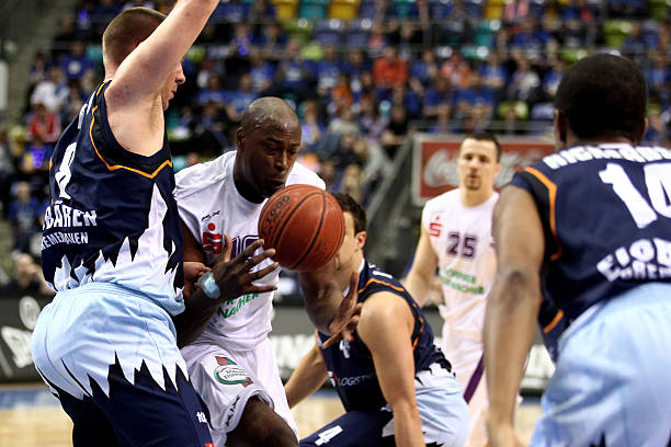 被认为是西 被认为是西